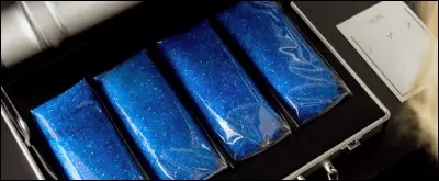 La drogue qui est insérée dans le ventre de Lucy est :