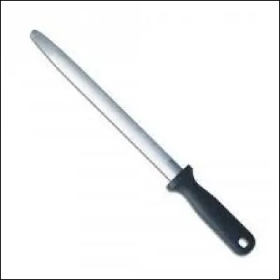 Quel est le nom de cet outil de cuisine servant à affûter les couteaux ?