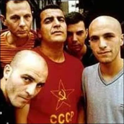 Complétez le titre de cette chanson du groupe Zebda : "Tomber...