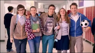 Qui sont les quatre amis d'Alex ?