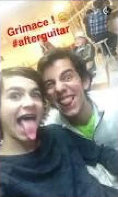 Comment s'appelle le cousin d'Esteban ?