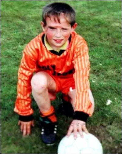 Qui est ce footballeur ?