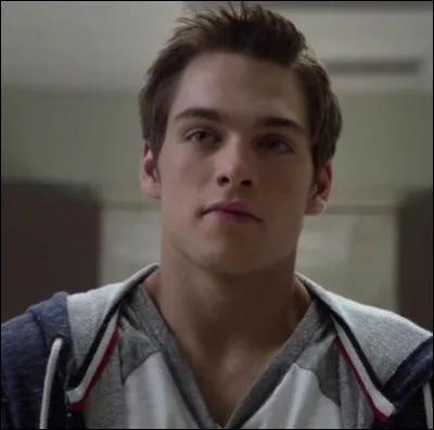 Qui est ce garçon ?