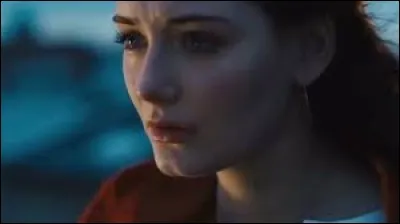 Où Gwendolyn reçoit-elle la balle ?