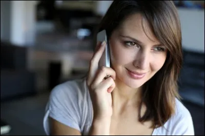 Lors d'un combat &agrave; mort, ta petite amie appelle au t&eacute;l&eacute;phone :