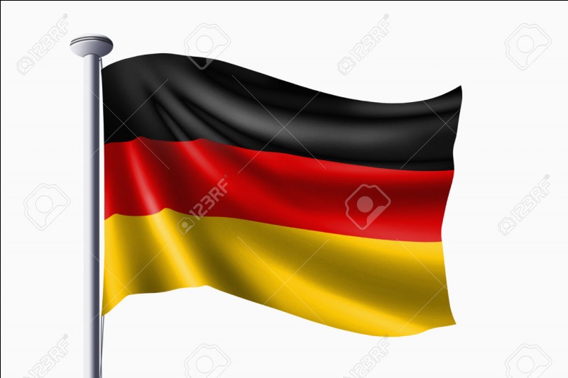 Quel était le drapeau de l'Allemagne à l'époque d'Hitler ?