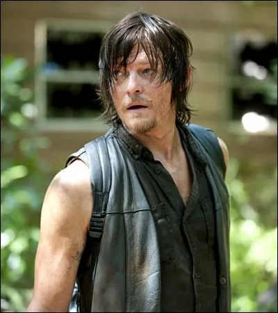 Quelle est l'arme principale de Daryl Dixon ?