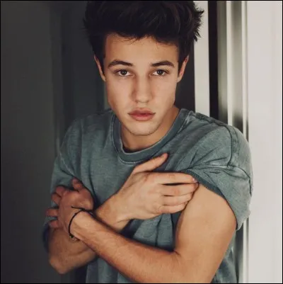 Comment s'appellent sa mère et sa sœur ?